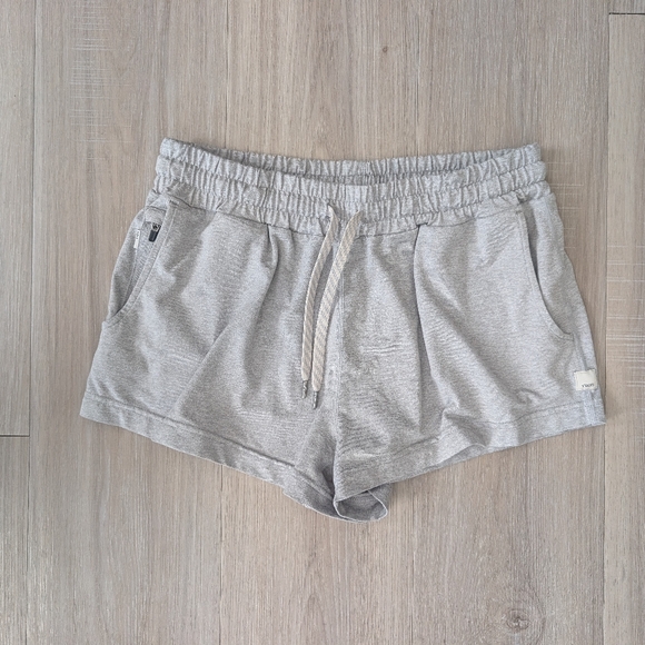 Vuori Halo Performance Short - Picture 3 of 6